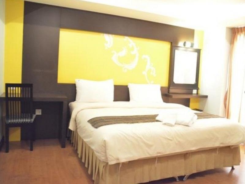Hotel Baan Chalelarn HHQ Esterno foto