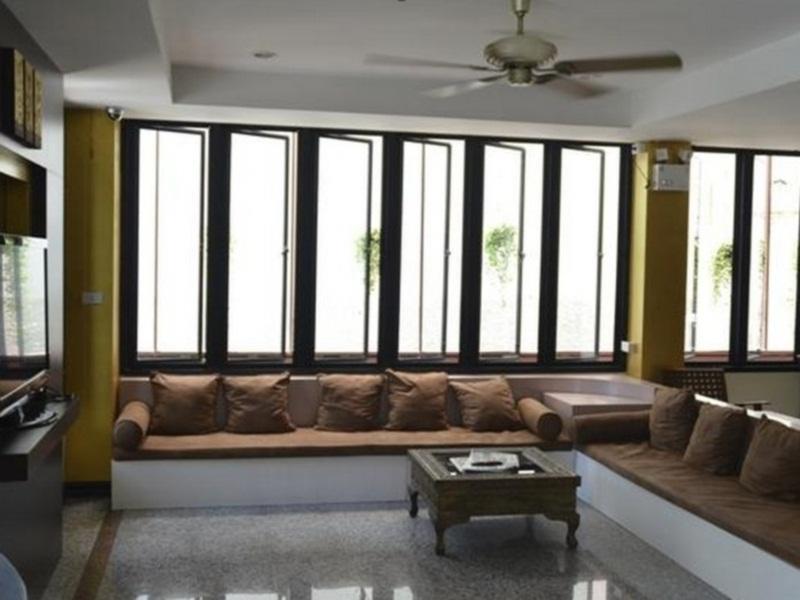 Hotel Baan Chalelarn HHQ Esterno foto