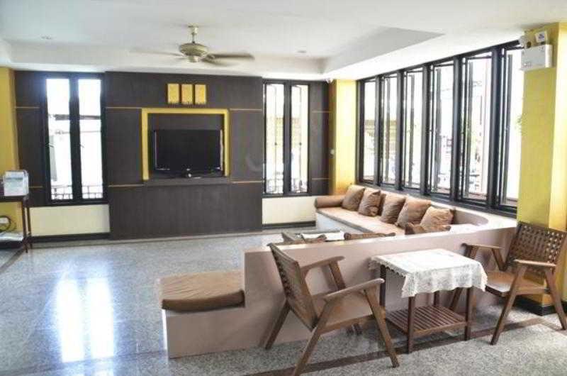 Hotel Baan Chalelarn HHQ Esterno foto